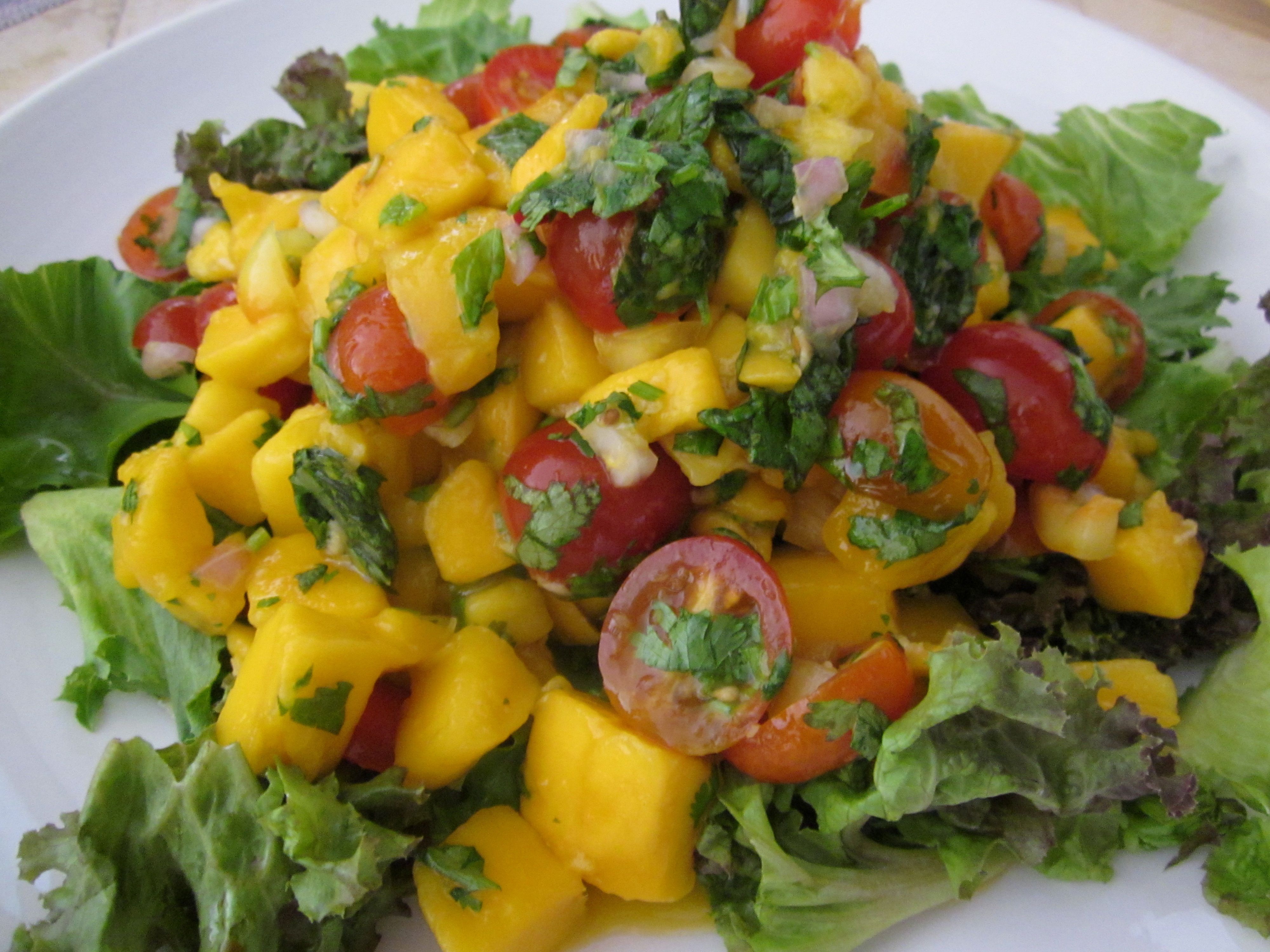 Light &amp; Fresh Thai Mango Salad – Live Remedy