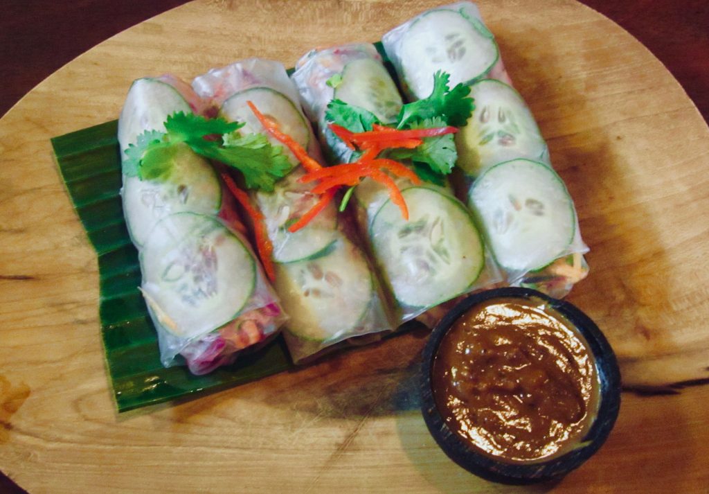 fresh-raw-vegan-spring-rolls